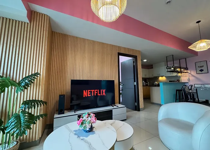 Uptown Parksuites Tower 2 4br In Bgc Taguig *