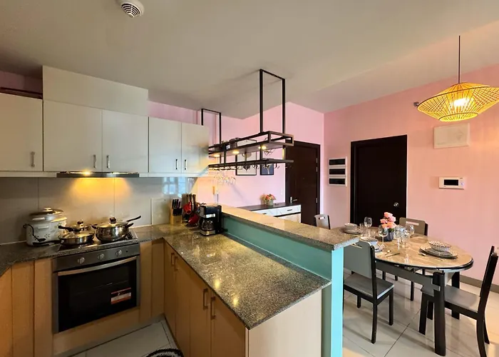 Uptown Parksuites Tower 2 4br In Bgc Taguig Apartamento *