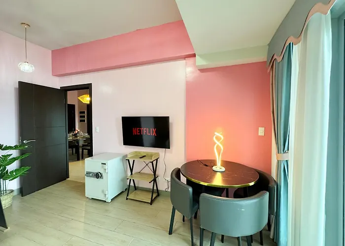 Uptown Parksuites Tower 2 4br In Bgc Taguig * Manila